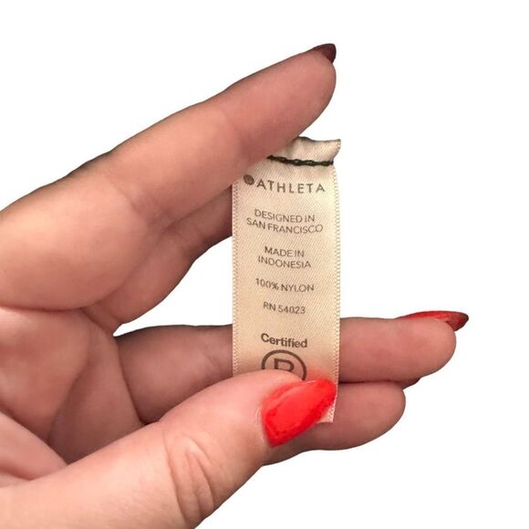 ATHLETA Expedition Athletic Short in Tuscan Olive Sz 16‎ - Picture 4 of 5